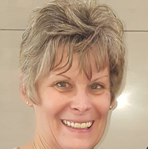 Meet your Posher, Carol